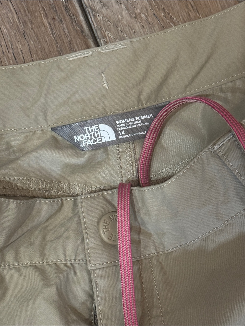 The North Face women’s  Tan Cargo Pants with Pink Drawcord - Picture 2 of 3